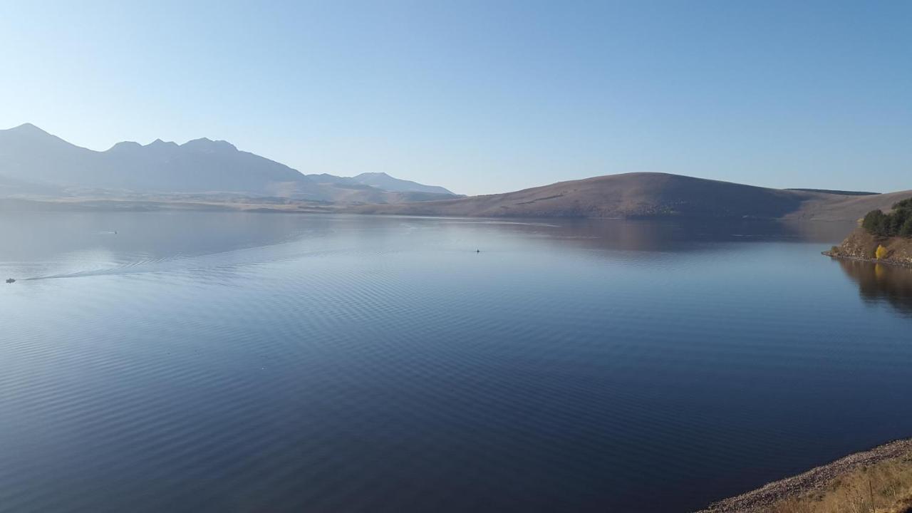 Lake Tabatskuri Bordschomi Exterior foto